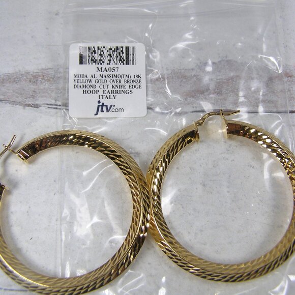 Moda Al Massimo 18K Gold Over Bronze Diamond Cut Large Hoop Earrings Unworn - Picture 1 of 6